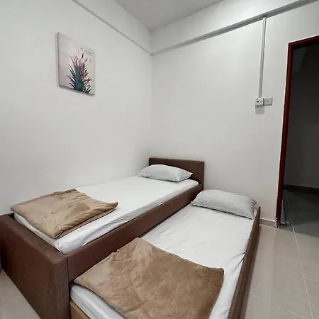 Cozy Apartment 3 Bedroom Cityview In Kt Near Drawbridge Kuala Terengganu Exterior photo