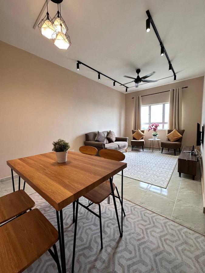 Apartment Cozy 3 Bedroom Cityview In Kt Near Drawbridge *