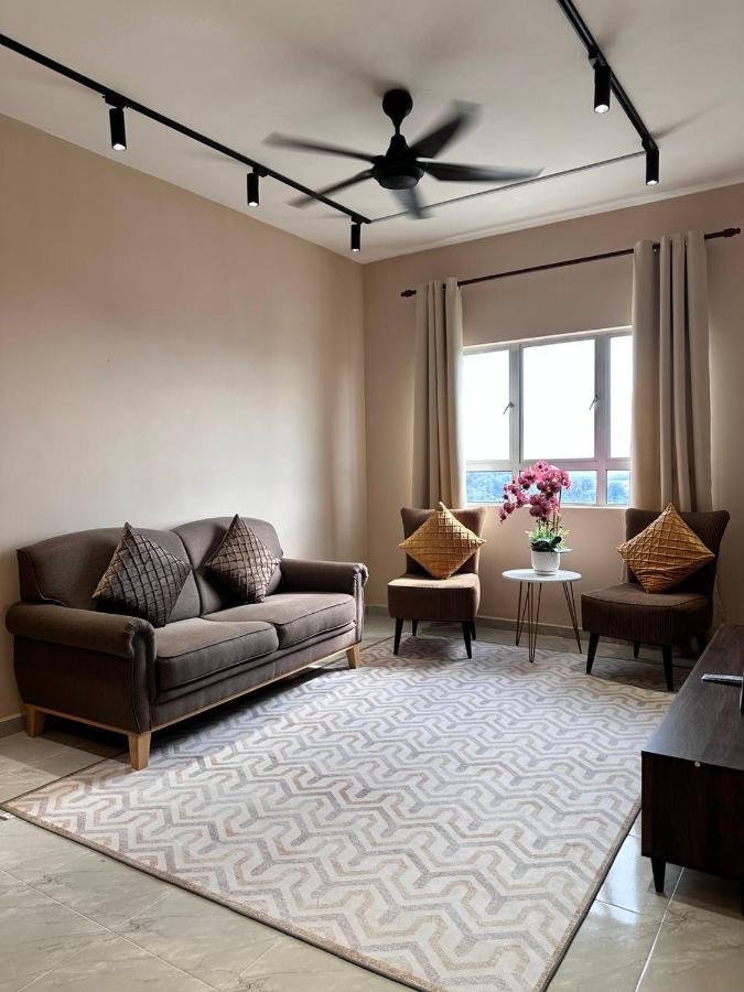 Cozy 3 Bedroom Cityview In Kt Near Drawbridge Apartment